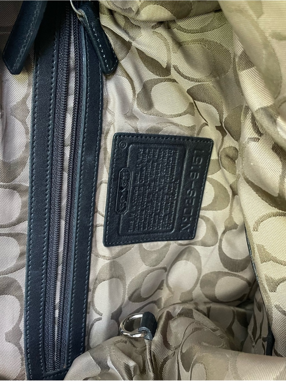 COACH VINTAGE LEGACY 9151 Bucket Tote Black Bag Buttery Soft XL size - Picture 10 of 15